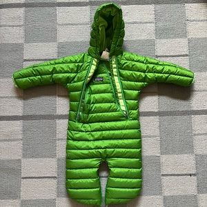 Patagonia Infant Hi-Loft Down Sweater Bunting - 3-6 months Green